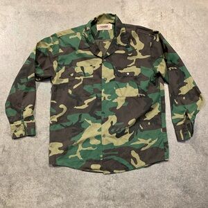 VTG 90s Camo Army Fatigue Shirt